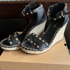 Marc Fisher Wedge Espadrille Size 6